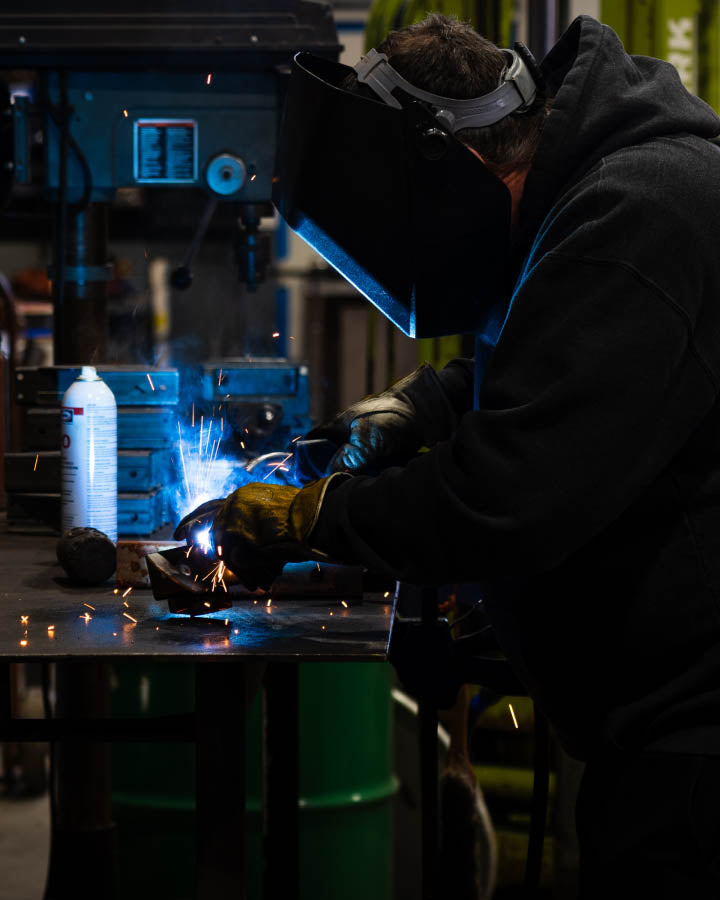 Jetlamp manufacturing process in action